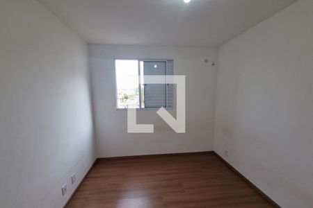 Dormitório 01 de apartamento para alugar com 2 quartos, 50m² em Ipiranga, Ribeirão Preto