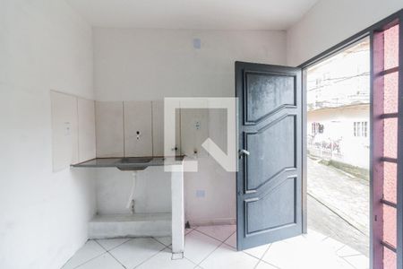 Cozinha  de kitnet/studio para alugar com 1 quarto, 35m² em Capoeiras, Florianópolis