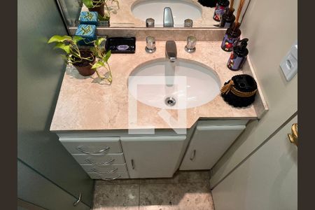 Apartamento à venda com 114m², 3 quartos e 3 vagasBanheiro da Suíte 2