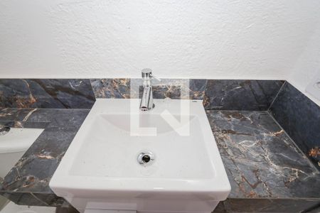 Apartamento à venda com 41m², 2 quartos e sem vaga Apartamento à venda com 41m², 2 quartos e sem vagaBanheiro