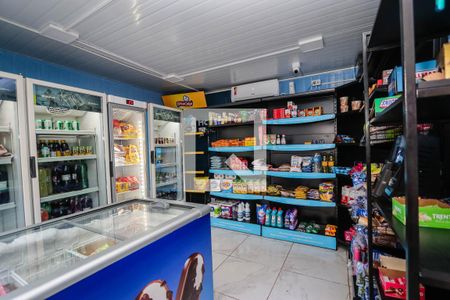 Apartamento à venda com 41m², 2 quartos e sem vaga Apartamento à venda com 41m², 2 quartos e sem vagaMini Mercado