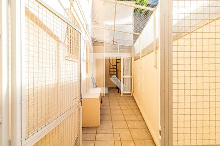 Casa à venda com 210m², 3 quartos e 2 vagasorredor lateral