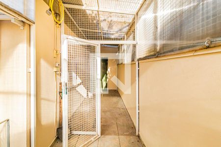 Casa à venda com 210m², 3 quartos e 2 vagasPátio