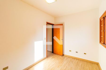 Casa à venda com 210m², 3 quartos e 2 vagasQuarto 01