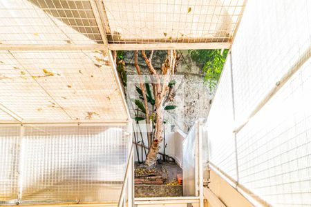 Casa à venda com 210m², 3 quartos e 2 vagasPátio