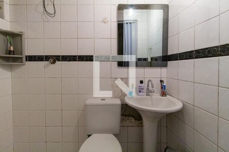 Banheiro de casa à venda com 2 quartos, 225m² em Vila Yara, Osasco