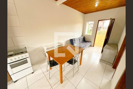 Sala de Jantar de apartamento para alugar com 2 quartos, 52m² em São João do Rio Vermelho, Florianópolis