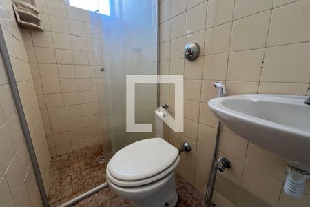 Banheiro de apartamento à venda com 2 quartos, 85m² em Lagoinha, Belo Horizonte