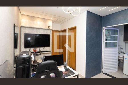 Sala de apartamento para alugar com 2 quartos, 39m² em Parque das Paineiras, São Paulo