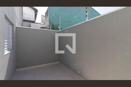 Varanda Quarto 1 de apartamento para alugar com 2 quartos, 39m² em Parque das Paineiras, São Paulo