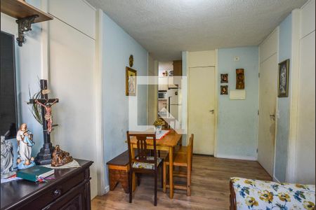 Sala de apartamento à venda com 3 quartos, 49m² em Vila Lutécia, Santo André