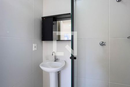 Banheiro de kitnet/studio para alugar com 1 quarto, 42m² em Sé, São Paulo