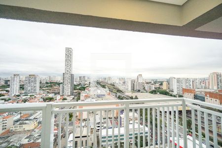 Vista do quarto  de apartamento para alugar com 2 quartos, 67m² em Vila Azevedo, São Paulo