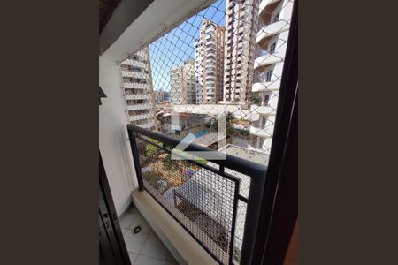 Apartamento à venda com 74m², 2 quartos e 2 vagas Apartamento à venda com 74m², 2 quartos e 2 vagasVaranda quarto 2