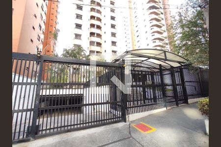 Apartamento à venda com 74m², 2 quartos e 2 vagas Apartamento à venda com 74m², 2 quartos e 2 vagasFachada e portaria