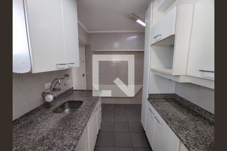 Apartamento à venda com 74m², 2 quartos e 2 vagas Apartamento à venda com 74m², 2 quartos e 2 vagasCozinha