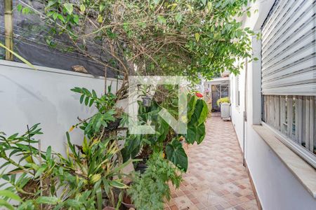 Casa à venda com 270m², 3 quartos e 3 vagasQuintal