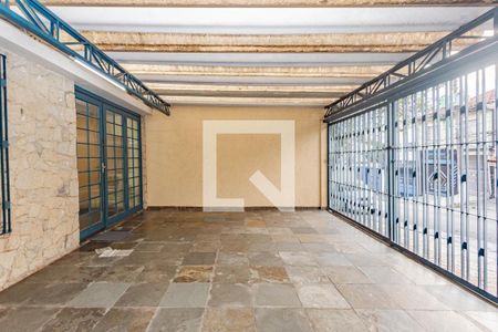 Casa à venda com 270m², 3 quartos e 3 vagasGaragem