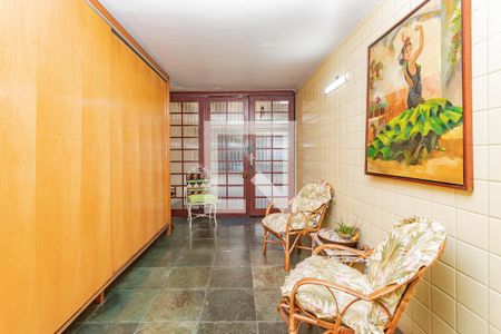 Casa à venda com 270m², 3 quartos e 3 vagasHall de entrada