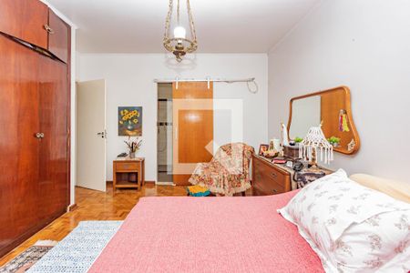 Suíte de casa à venda com 3 quartos, 270m² em Vila das Mercês, São Paulo