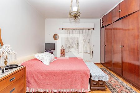 Suíte de casa à venda com 3 quartos, 270m² em Vila das Mercês, São Paulo