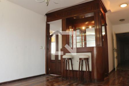 Sala de apartamento para alugar com 3 quartos, 110m² em Centro, Nova Iguaçu