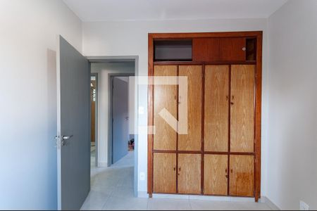 Apartamento à venda com 68m², 3 quartos e 1 vagaQuarto 2