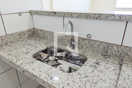 Apartamento à venda com 180m², 2 quartos e 20 vagasKitnet 3
