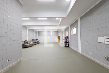 Apartamento à venda com 180m², 2 quartos e 20 vagasSalão