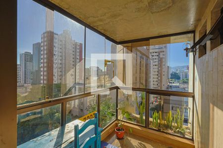 Saacada de apartamento à venda com 4 quartos, 160m² em Santo Antônio, Belo Horizonte