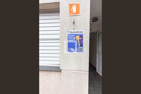 Placa de Anuncio de apartamento para alugar com 2 quartos, 47m² em Santa Maria, Osasco
