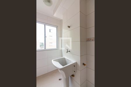 Área de Serviço de apartamento para alugar com 2 quartos, 47m² em Santa Maria, Osasco