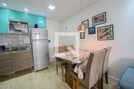 Sala/Cozinha de apartamento à venda com 1 quarto, 28m² em Consolação, São Paulo