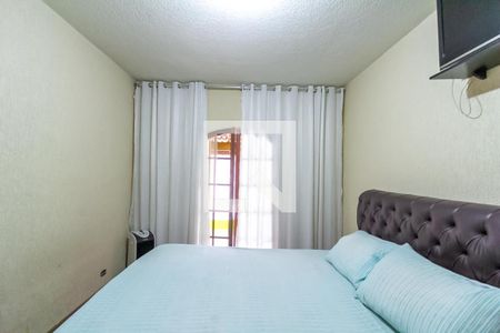 Suíte de casa para alugar com 2 quartos, 210m² em Vila Alvinopolis, São Bernardo do Campo