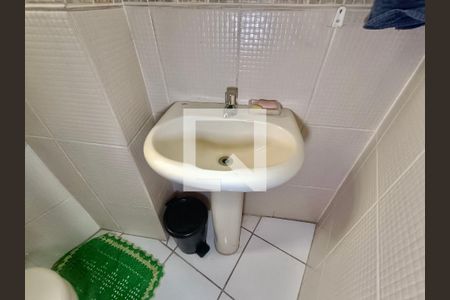 Apartamento para alugar com 75m², 3 quartos e sem vaga Apartamento para alugar com 75m², 3 quartos e sem vagaLavabo