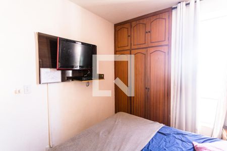Quarto 1 de apartamento para alugar com 2 quartos, 63m² em Santa Efigênia, Belo Horizonte