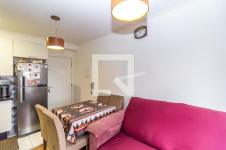 Sala de apartamento à venda com 2 quartos, 48m² em Sítio da Figueira, São Paulo