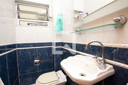Lavabo de casa para alugar com 4 quartos, 225m² em Jardim Novo Mundo, São Paulo