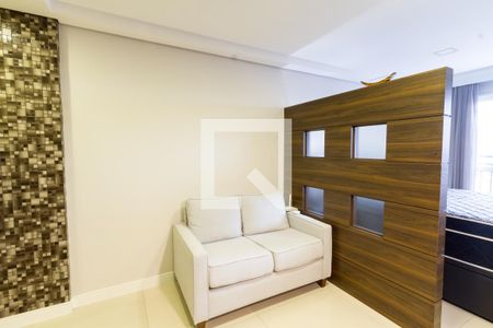 Kitnet - sofá de apartamento para alugar com 1 quarto, 34m² em Centro, Curitiba