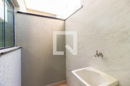 Apartamento à venda com 30m², 2 quartos e 1 vagaÁrea de Serviço