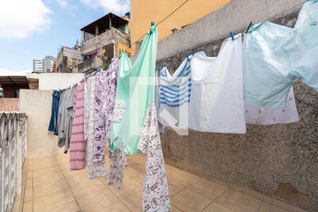 Casa à venda com 110m², 3 quartos e 2 vagasQuintal