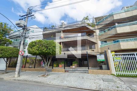 Apartamento para alugar com 103m², 3 quartos e 1 vagaFachada
