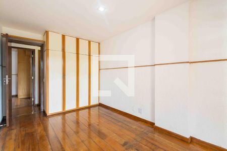 Apartamento para alugar com 103m², 3 quartos e 1 vagaQuarto 1
