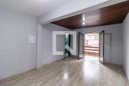 Suite de casa para alugar com 3 quartos, 110m² em Vila Rio Branco, São Paulo