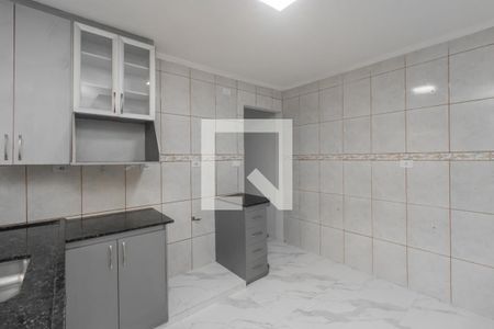 Casa para alugar com 110m², 3 quartos e 2 vagasCozinha