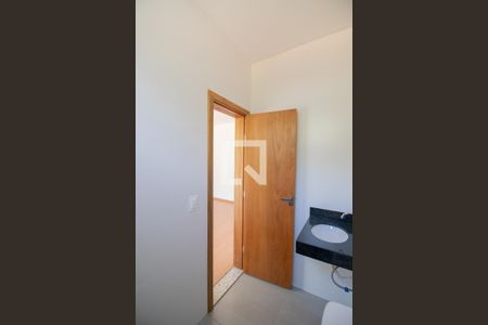 Casa à venda com 119m², 3 quartos e 2 vagasBanheiro da Suíte