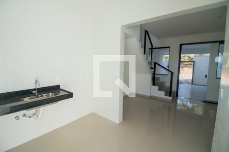 Casa à venda com 119m², 3 quartos e 2 vagasCozinha