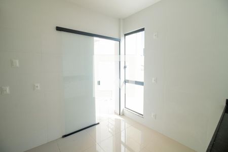 Casa à venda com 119m², 3 quartos e 2 vagasCozinha