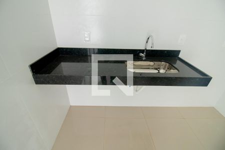 Casa à venda com 119m², 3 quartos e 2 vagasCozinha