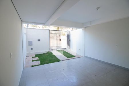 Casa à venda com 119m², 3 quartos e 2 vagasGaragem